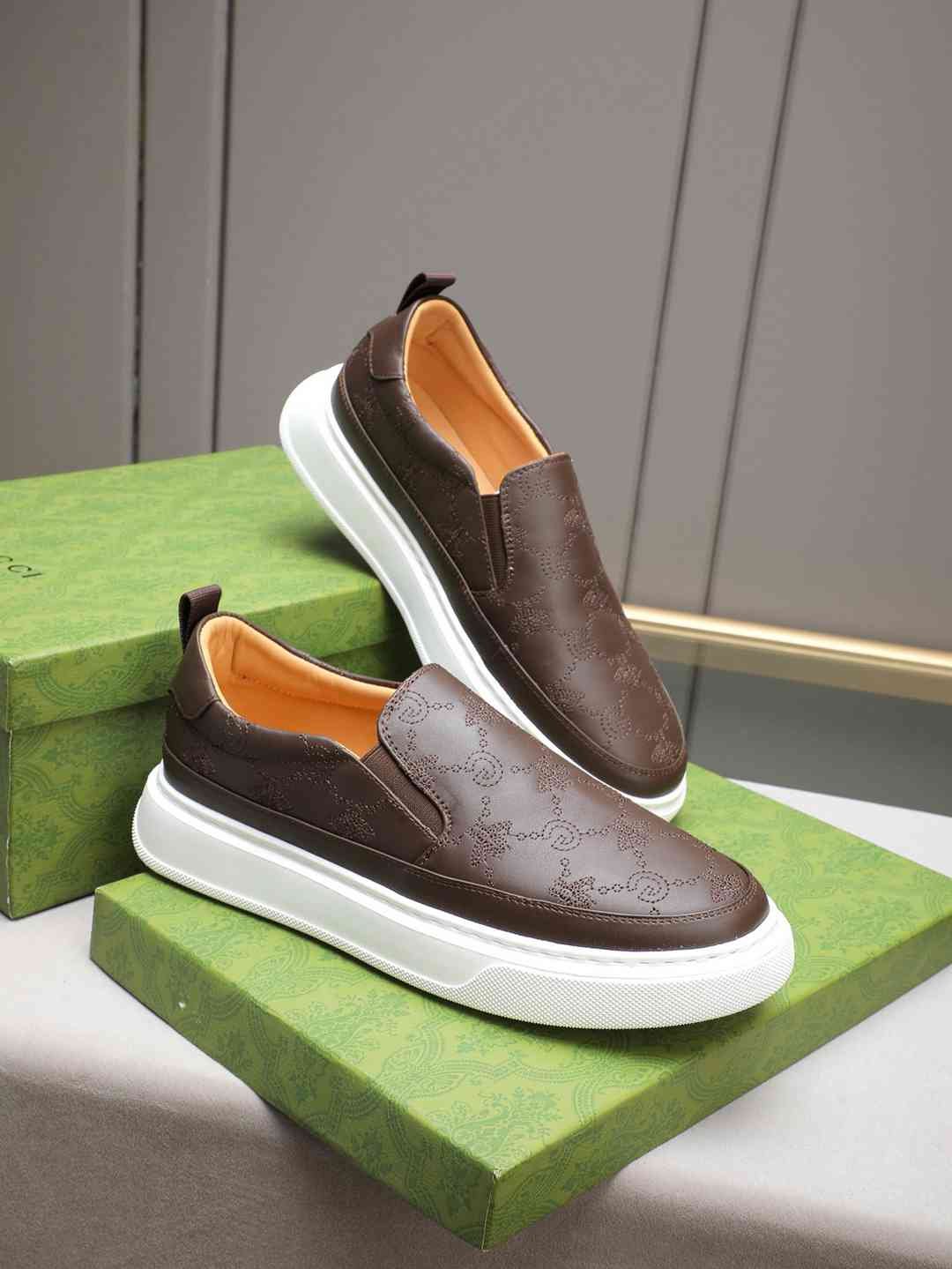 Gucci Leather Sneakers Colorway 3 1308270-3