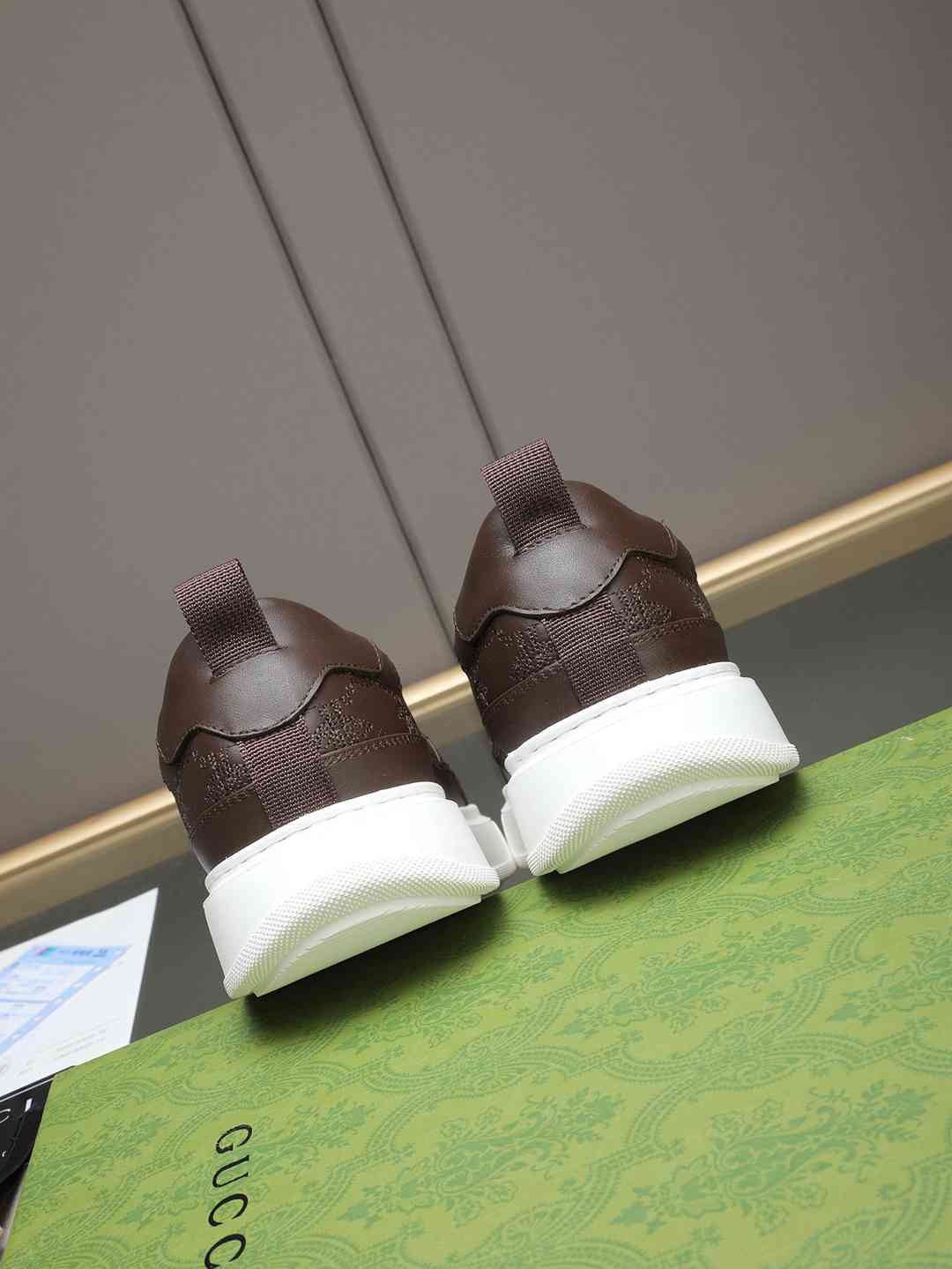 Gucci Leather Sneakers Colorway 3 1308270-3