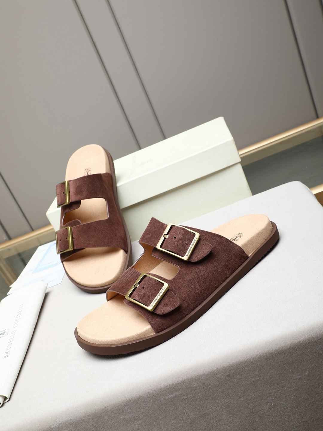 Brunello Cucinelli Men’s Brunello Cucinelli Slides Colorway 9 1308190-9