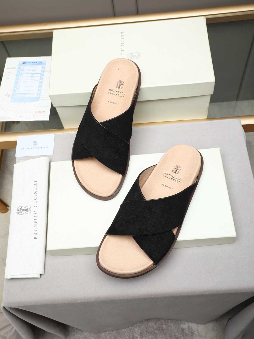 Brunello Cucinelli Men’s Brunello Cucinelli Slides Colorway 31 1308180-31
