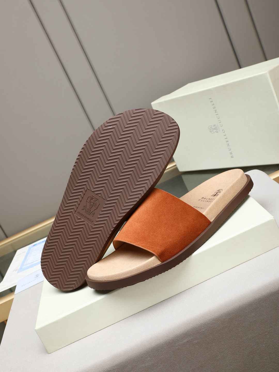 Brunello Cucinelli Men’s Brunello Cucinelli Slides Colorway 27 1308180-27