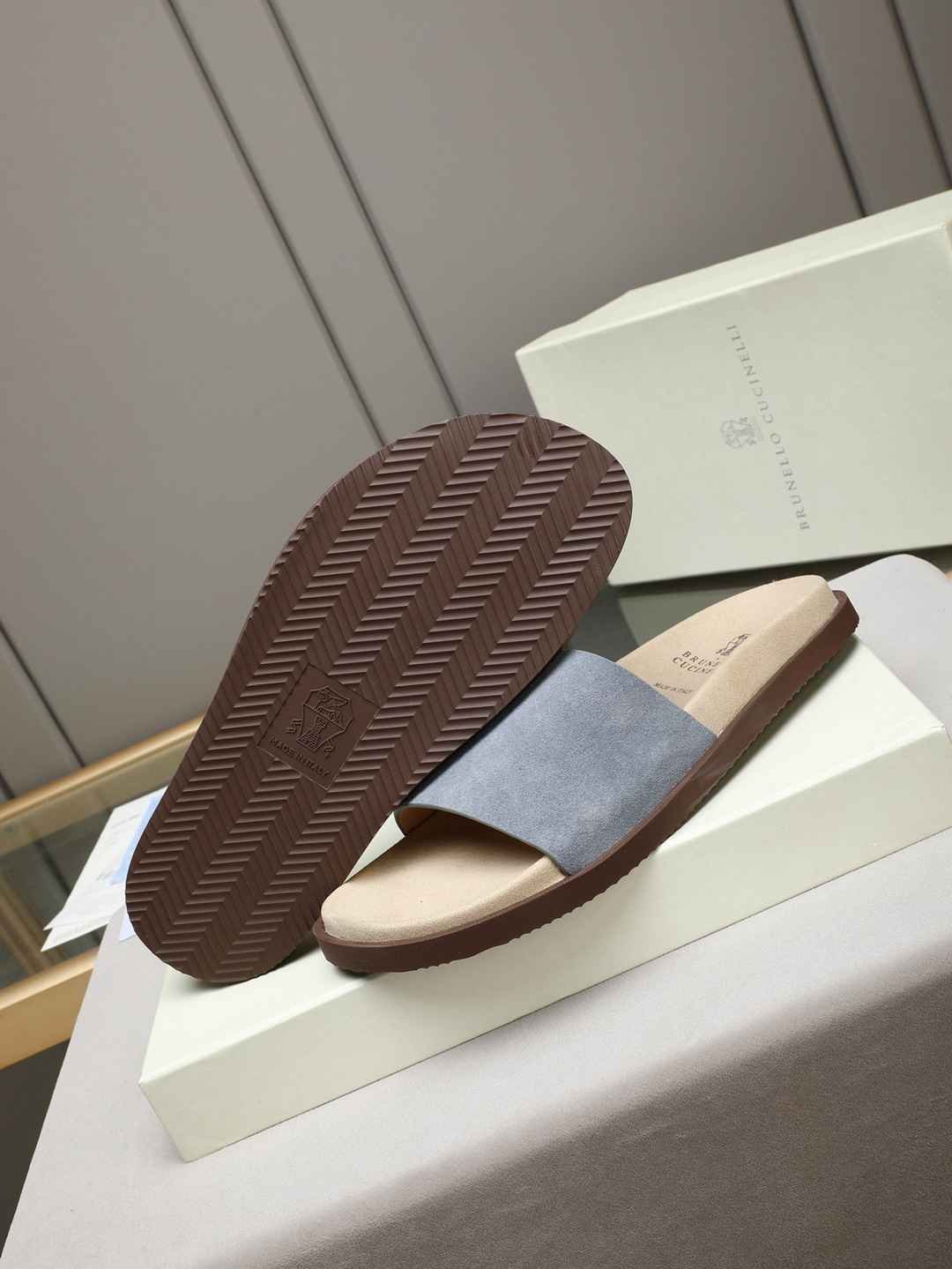 Brunello Cucinelli Men’s Brunello Cucinelli Slides Colorway 25 1308180-25