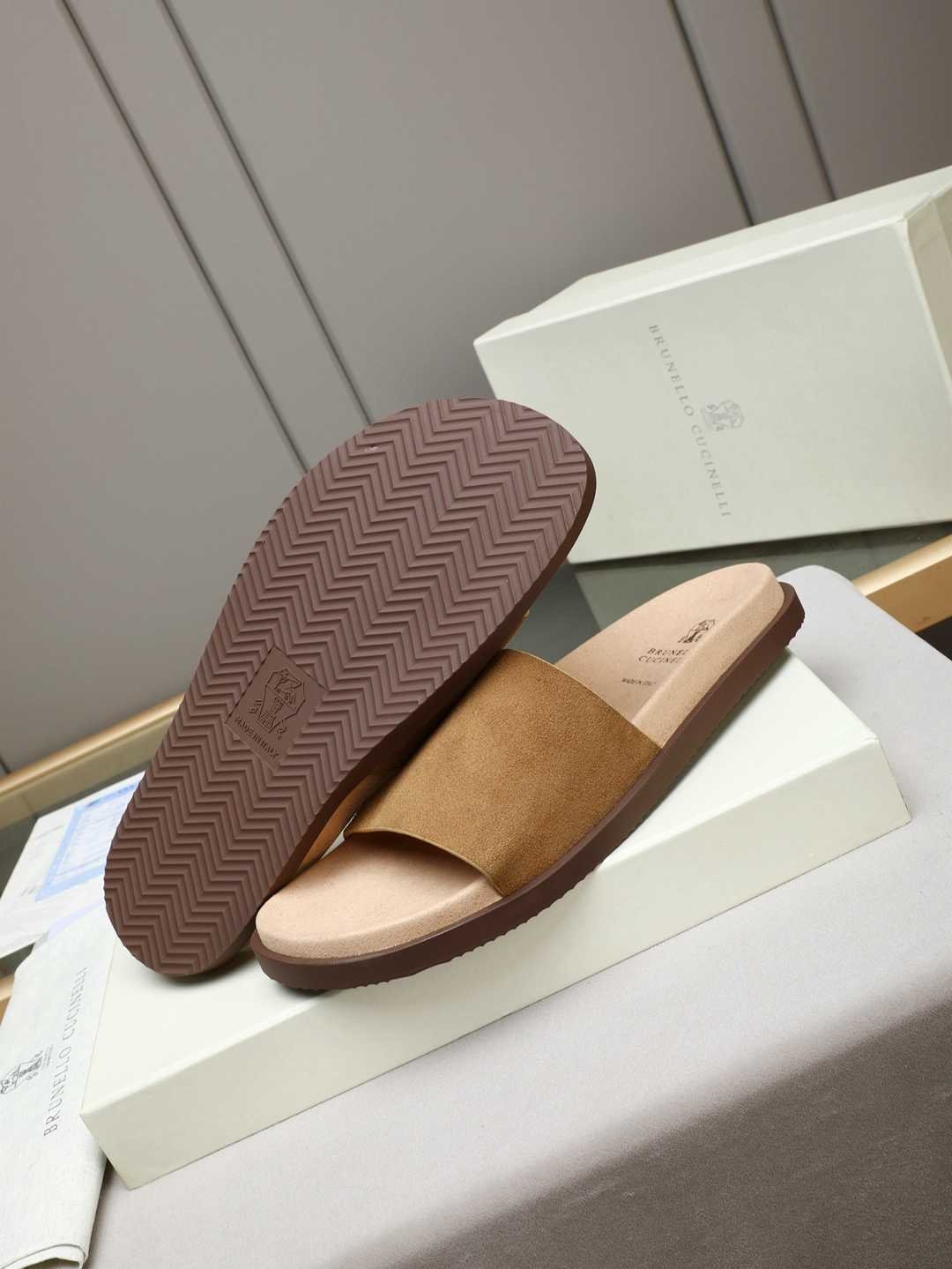 Brunello Cucinelli Men’s Brunello Cucinelli Slides Colorway 22 1308180-22