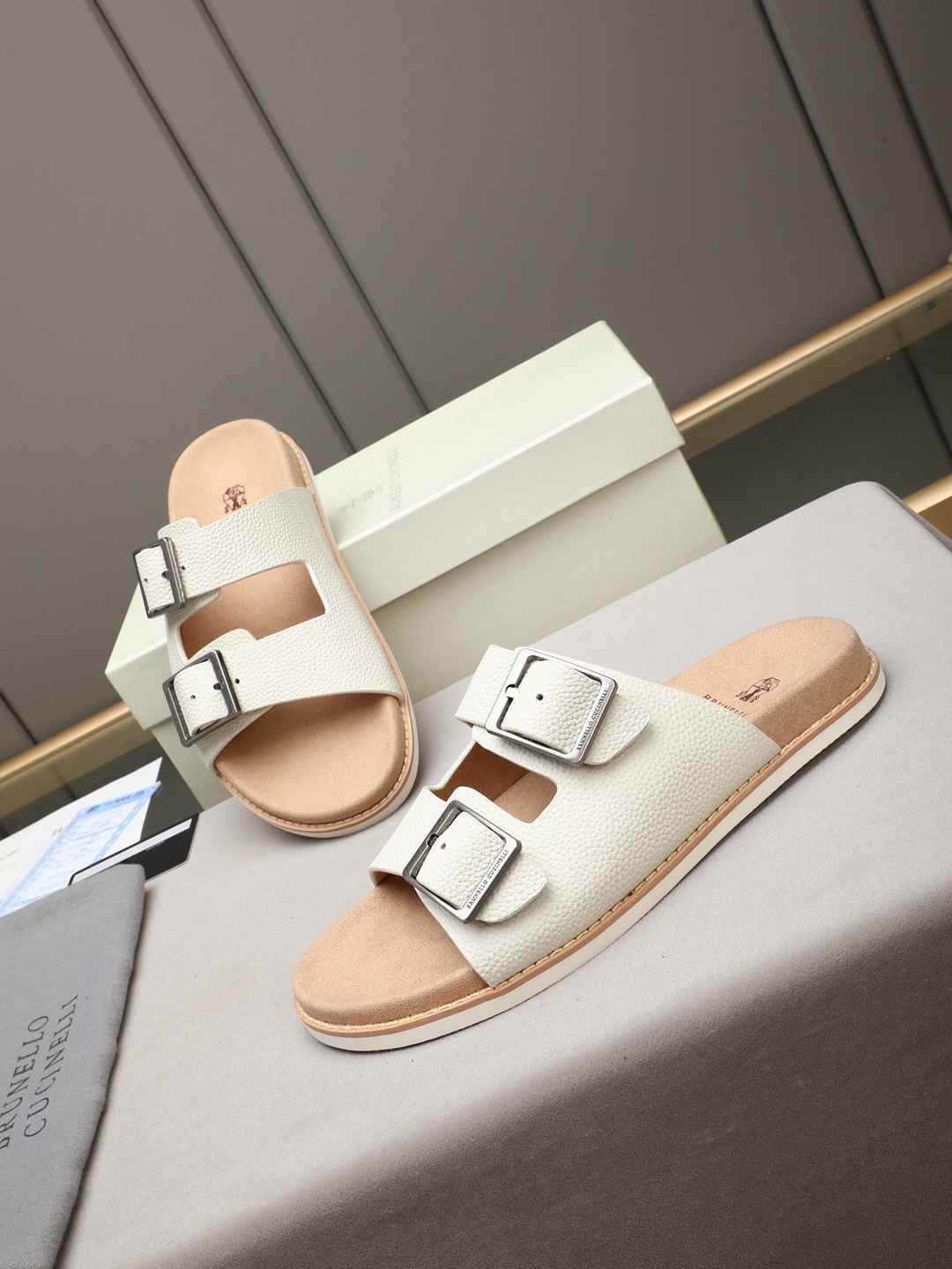 Brunello Cucinelli Men’s Brunello Cucinelli Slides Colorway 6 1308190-6