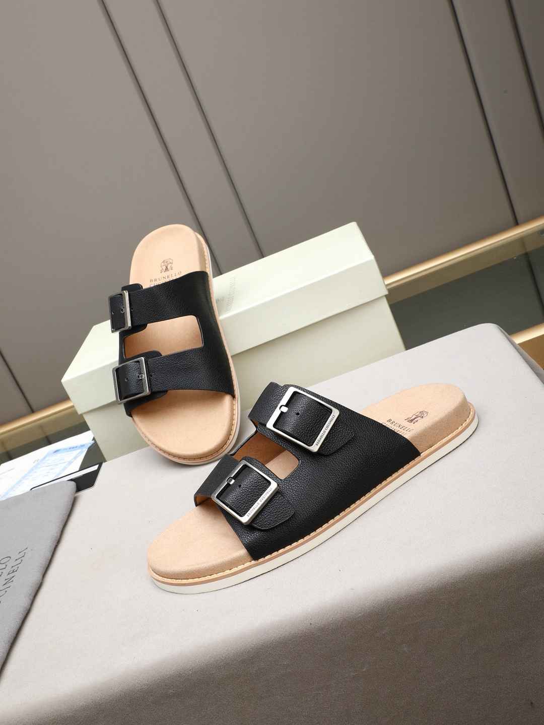 Brunello Cucinelli Men’s Brunello Cucinelli Slides Colorway 5 1308190-5