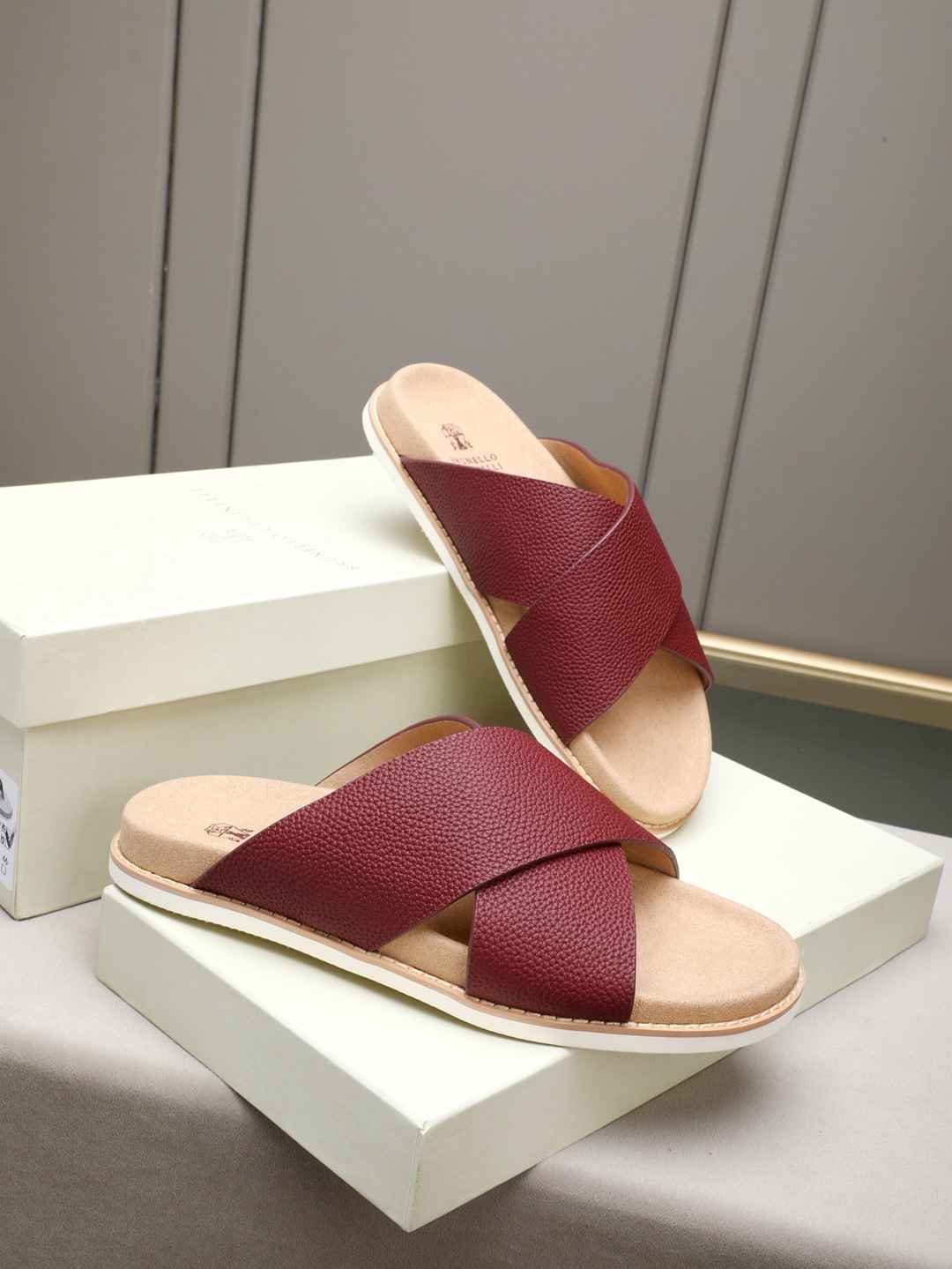 Brunello Cucinelli Men’s Brunello Cucinelli Slides Colorway 19 1308180-19
