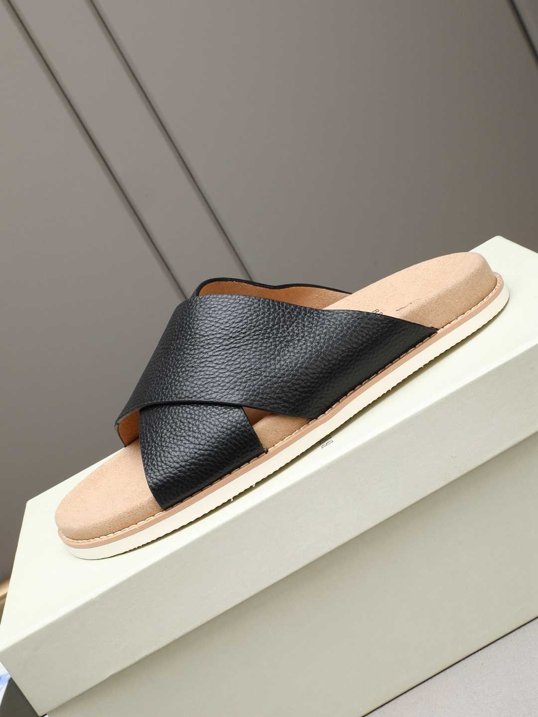 Brunello Cucinelli Men’s Brunello Cucinelli Slides Colorway 18 1308180-18