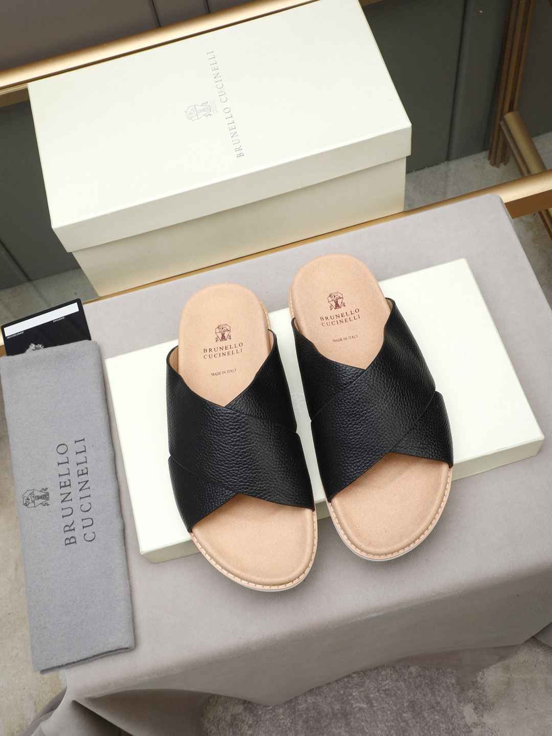 Brunello Cucinelli Men’s Brunello Cucinelli Slides Colorway 18 1308180-18