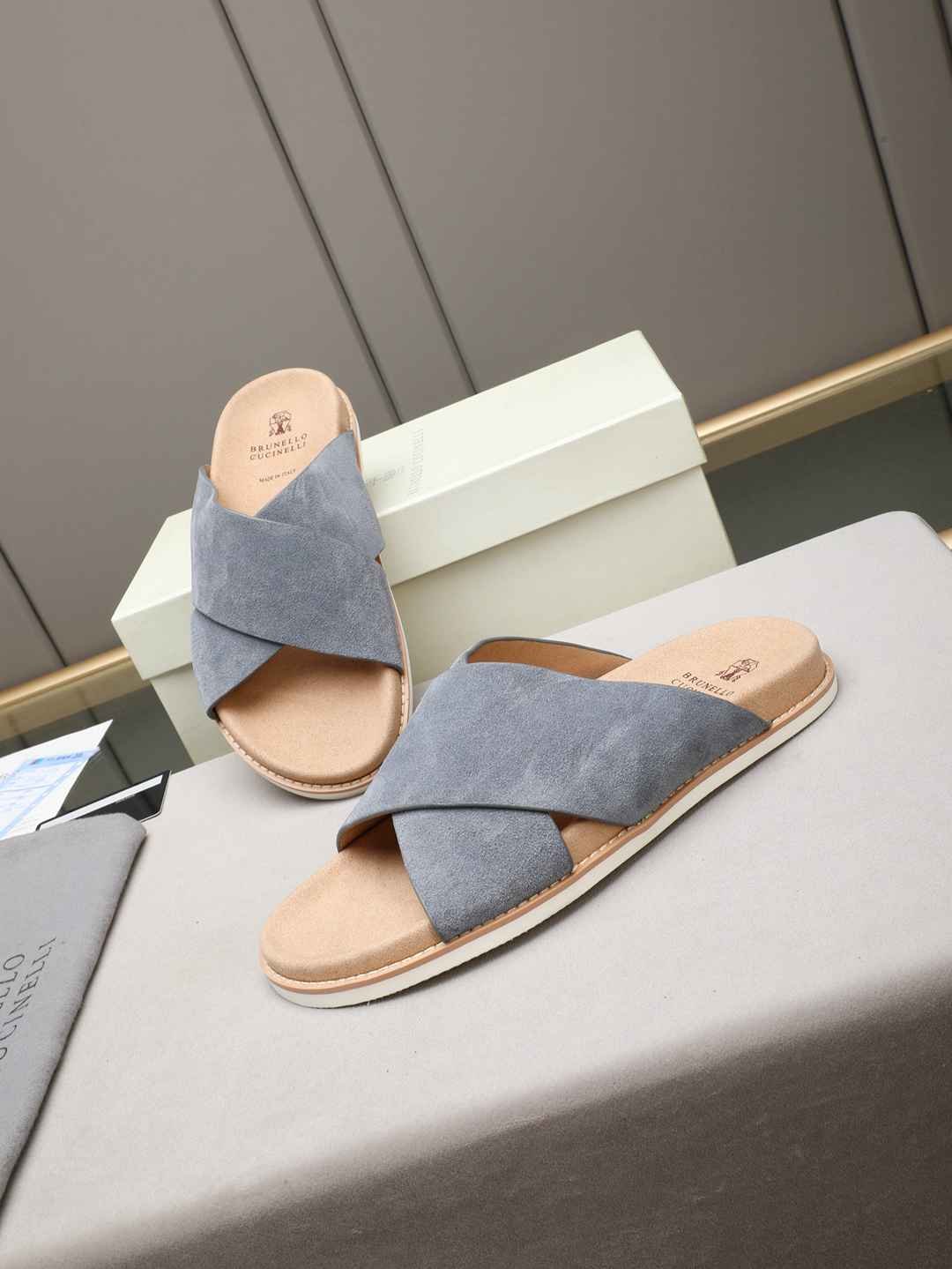 Brunello Cucinelli Men’s Brunello Cucinelli Slides Colorway 16 1308180-16