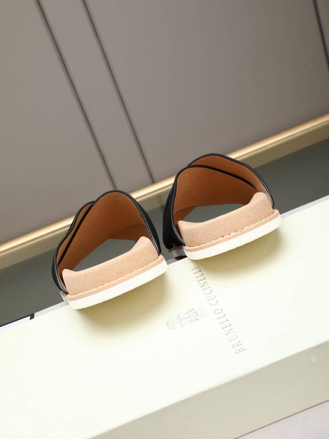 Brunello Cucinelli Men’s Brunello Cucinelli Slides Colorway 13 1308180-13