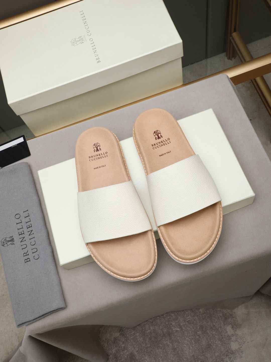 Men’s Sandals & Slides Men’s Brunello Cucinelli Slides Colorway 10 1308180-10