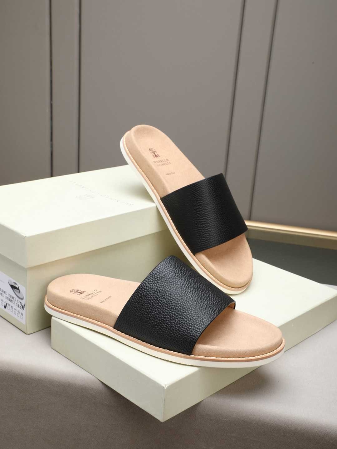 Men’s Sandals & Slides Men’s Brunello Cucinelli Slides Colorway 8 1308180-8