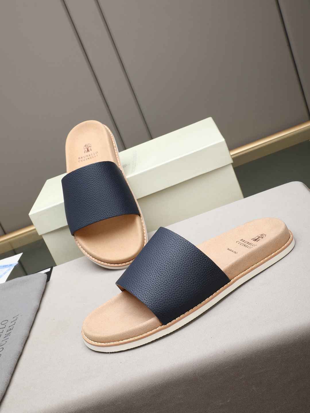 Men’s Sandals & Slides Men’s Brunello Cucinelli Slides Colorway 6 1308180-6