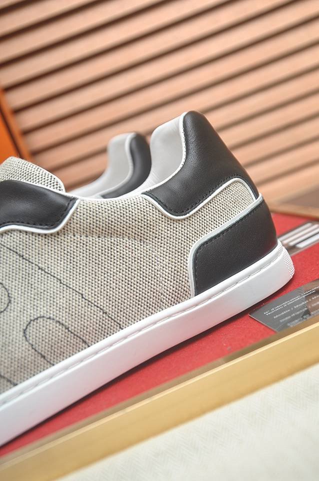 Hermes Leather Sneakers 1133340