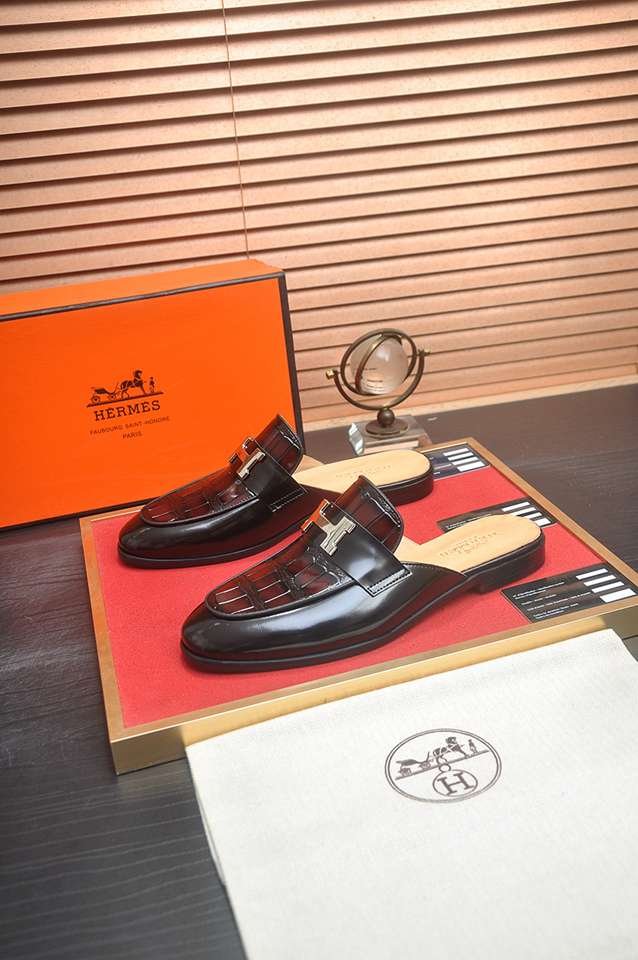 Hermes Men’s Leather Sandals Colorway 7 1133260-7