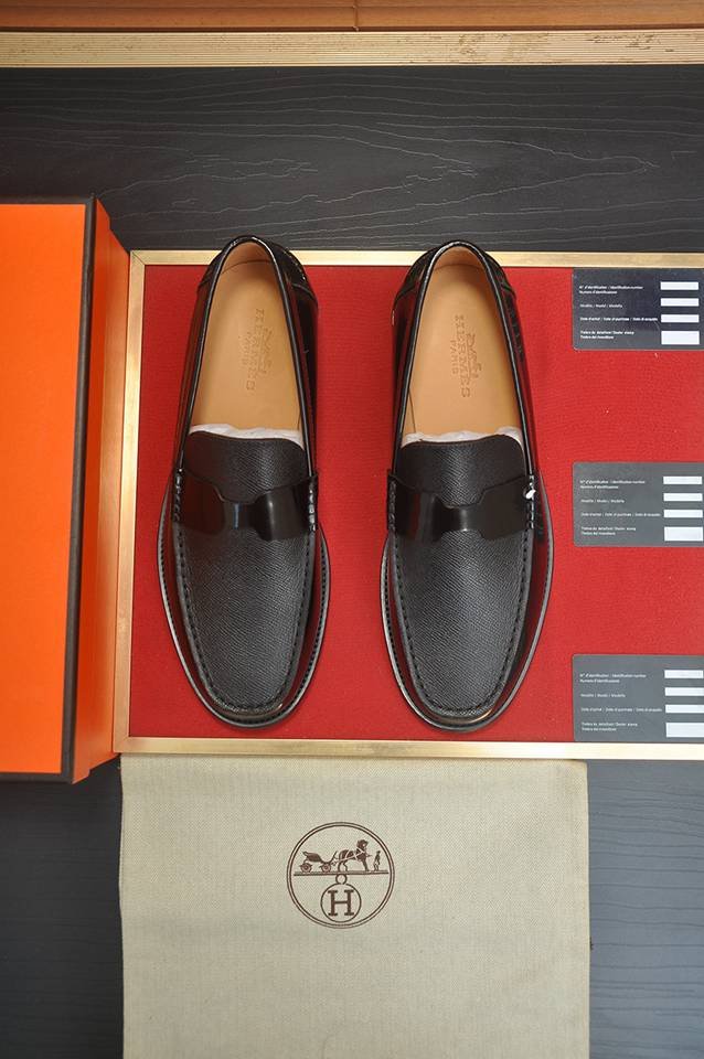 Hermes Men's Leather Dress Shoes 1133290