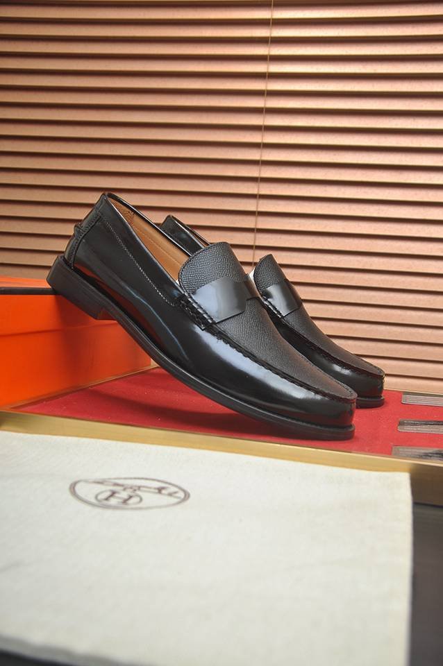 Hermes Men’s Leather Dress Shoes 1133290