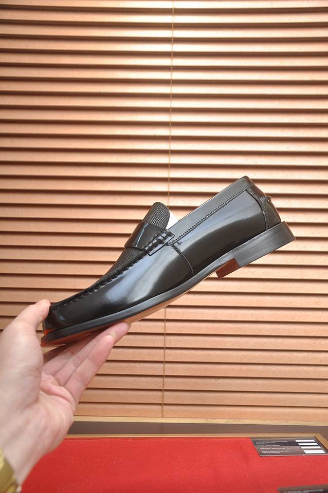 Hermes Men’s Leather Dress Shoes 1133290
