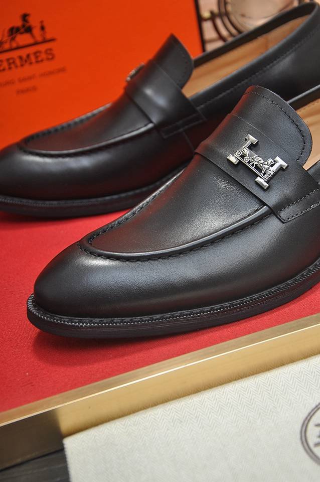 Hermes Men’s Leather Designer Sneakers Black 1133260