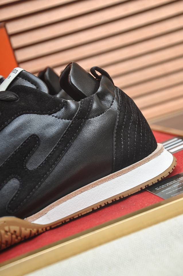 Hermes Leather Sneakers 1133270