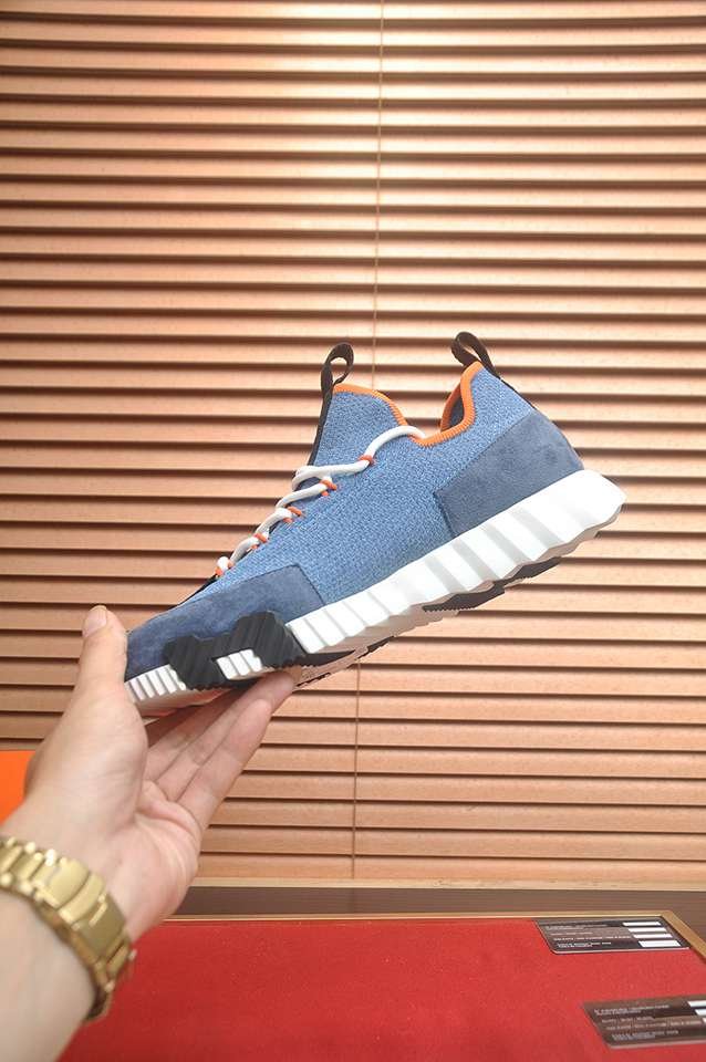 Hermes Leather Sneakers 1133320