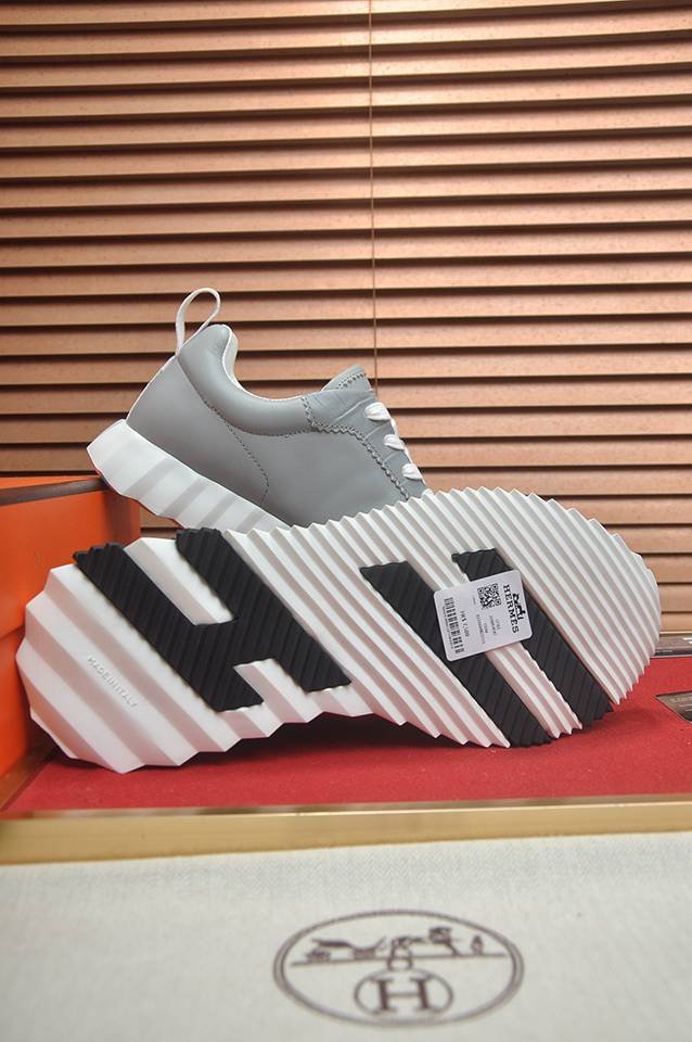 Hermes Leather Sneakers 1133350