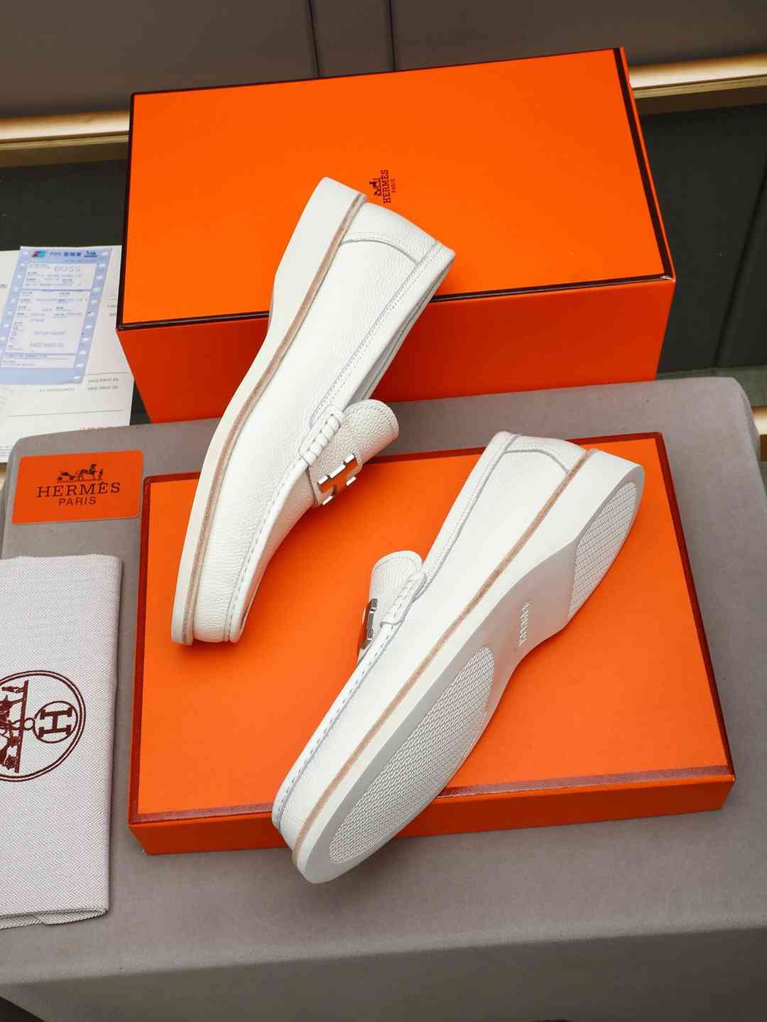 Hermes Men’s Leather Loafers 1308310
