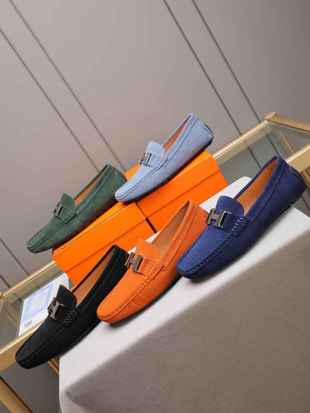 Hermes Men’s Leather Sneakers 1308220