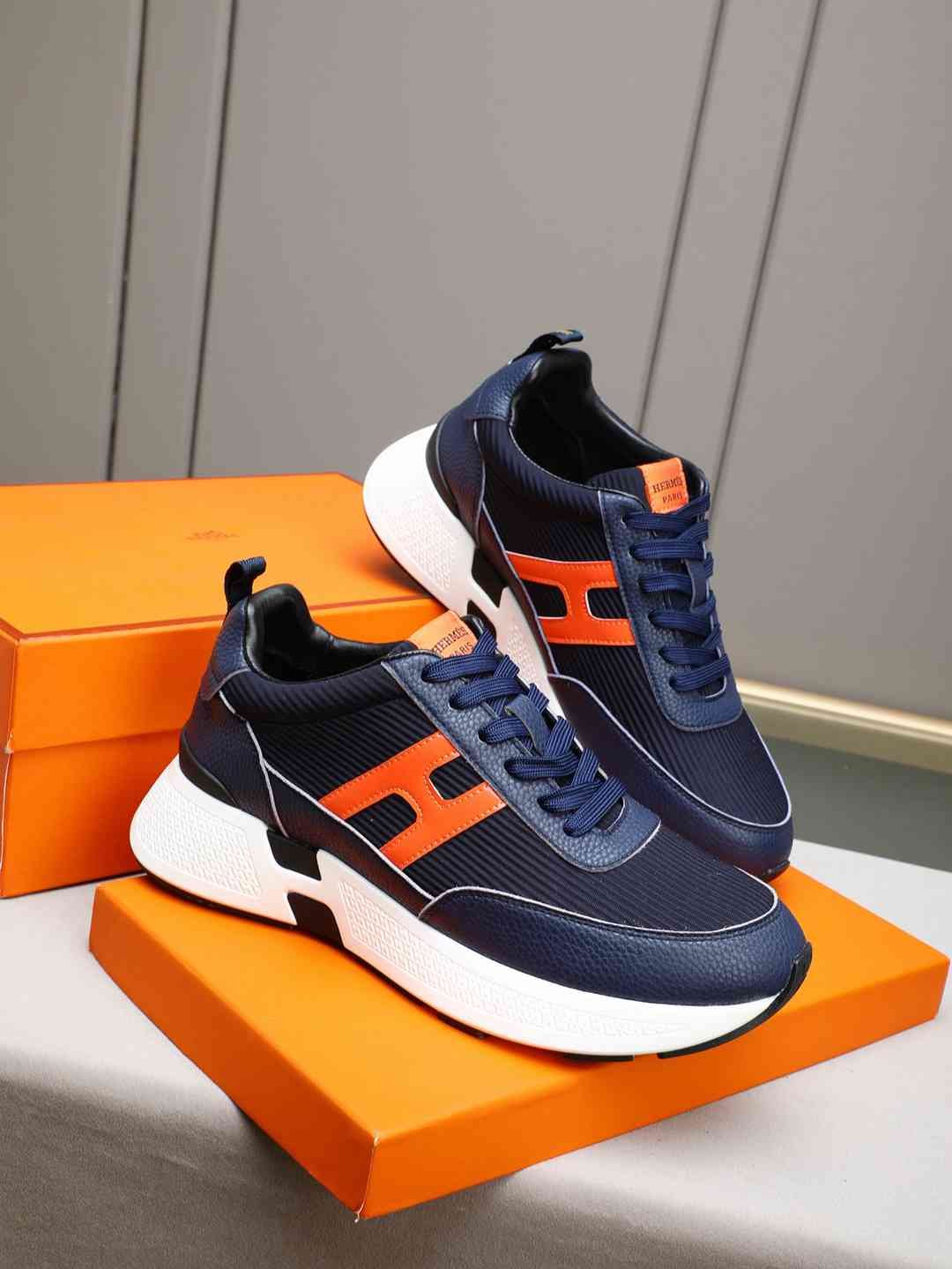 Hermes Men’s Bouncing Sneakers Contrast Colorway 2 1308270-2