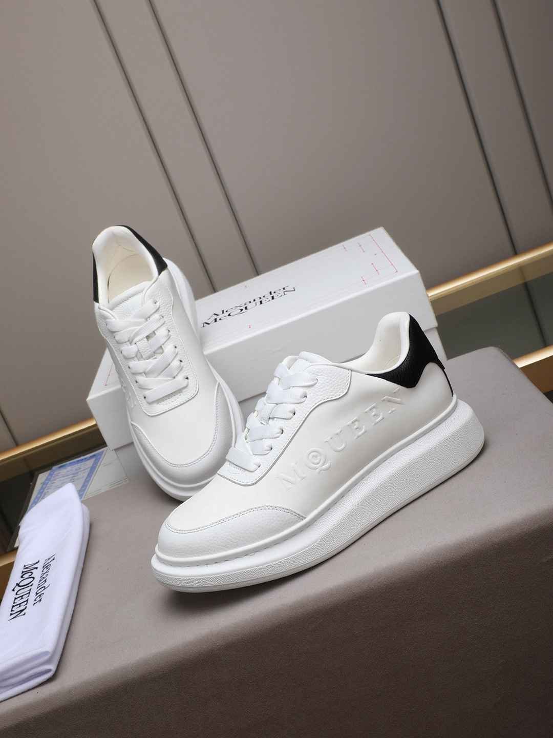 Alexander McQueen Fabric i1 Sneakers Colorway 1 1308310-1