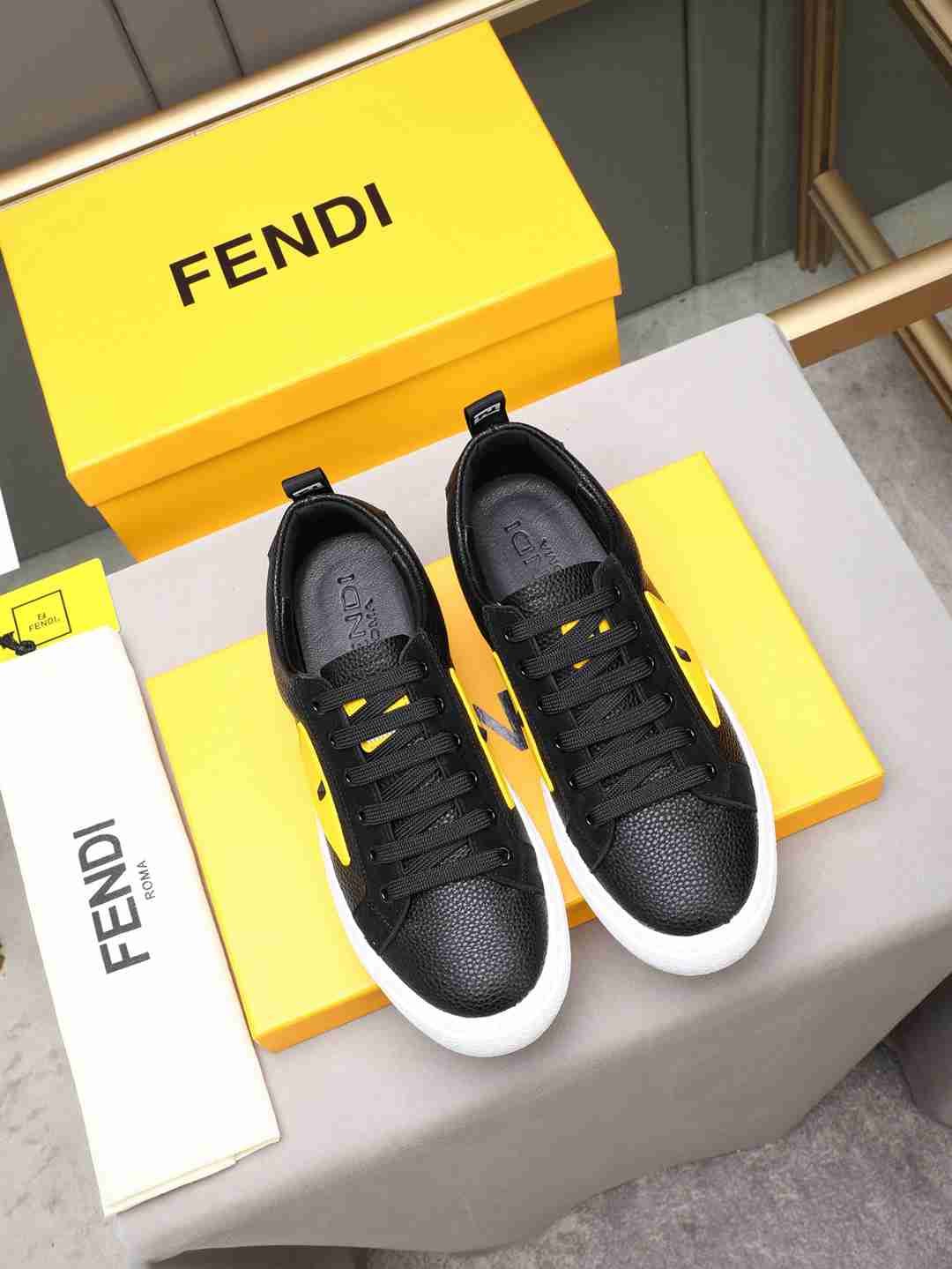 Fendi Men’s FD Sneakers Colorway 2 1308210-2