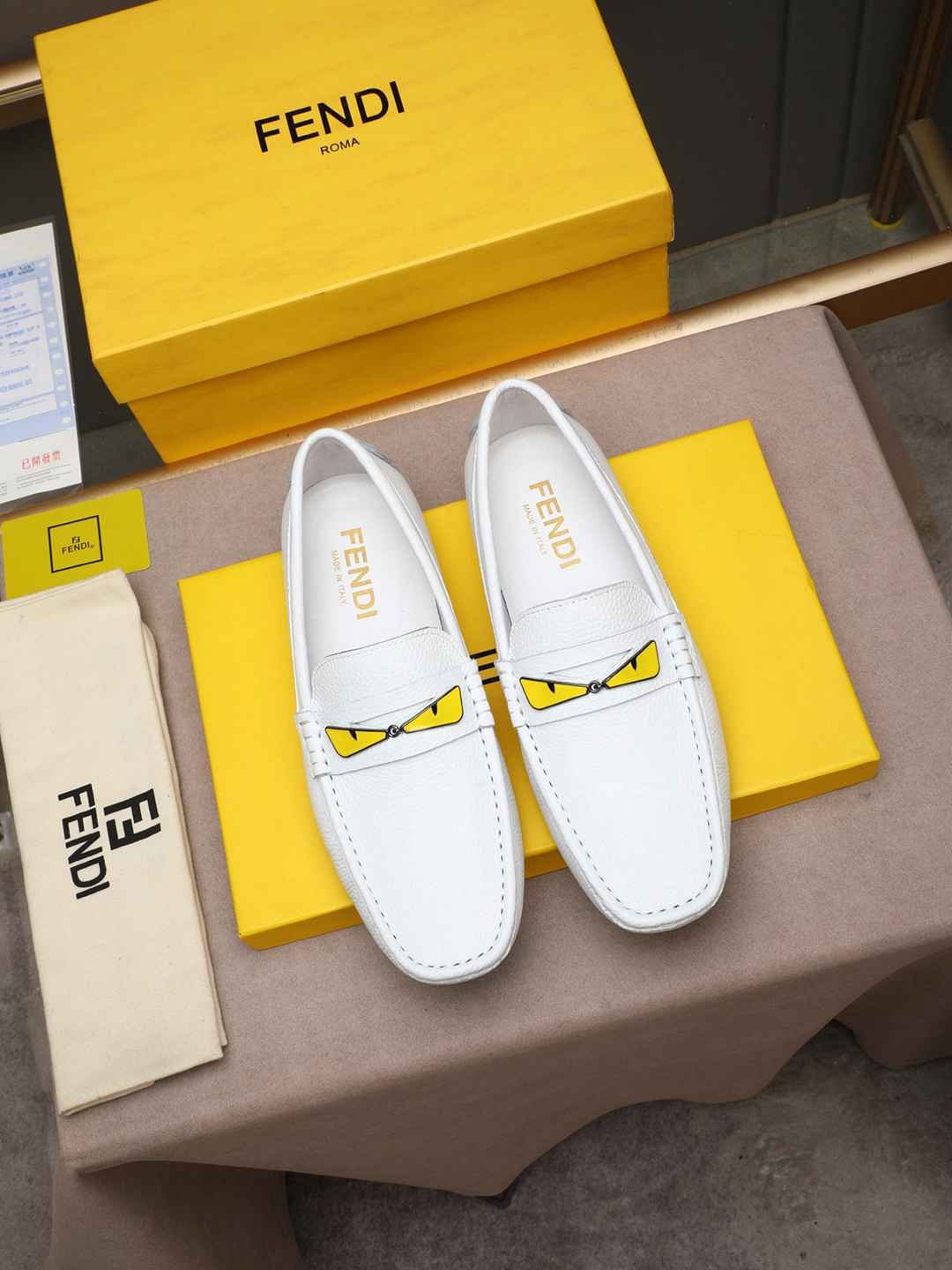 Fendi Men’s Leather Dress Shoes White Colorway 3 1308220-3