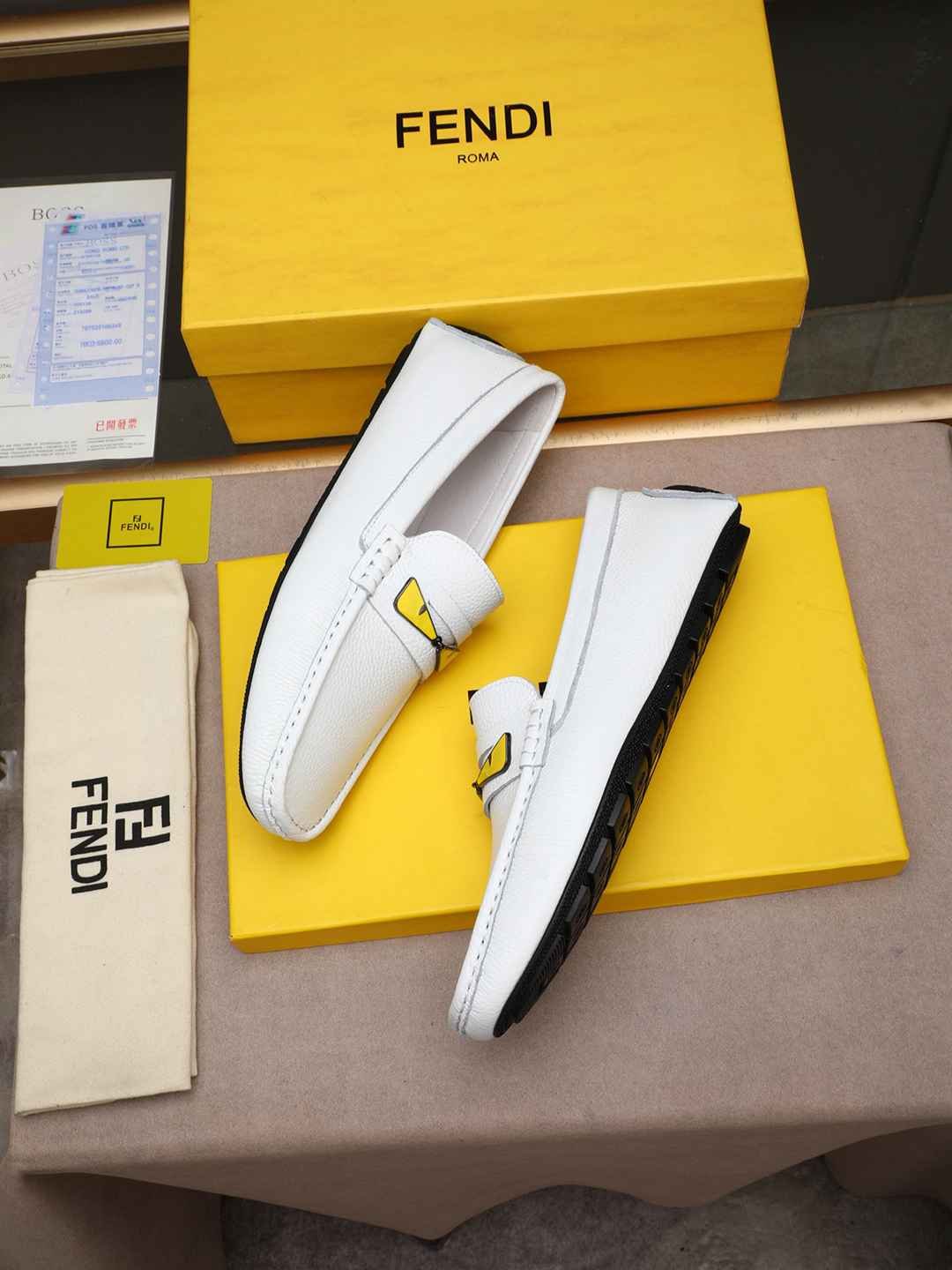 Fendi Men’s Leather Dress Shoes White Colorway 3 1308220-3