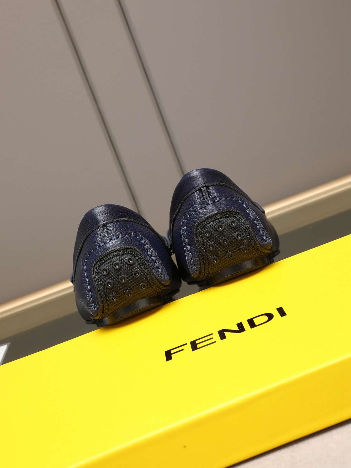 Fendi Men’s Leather Dress Shoes White Colorway 2 1308220-2
