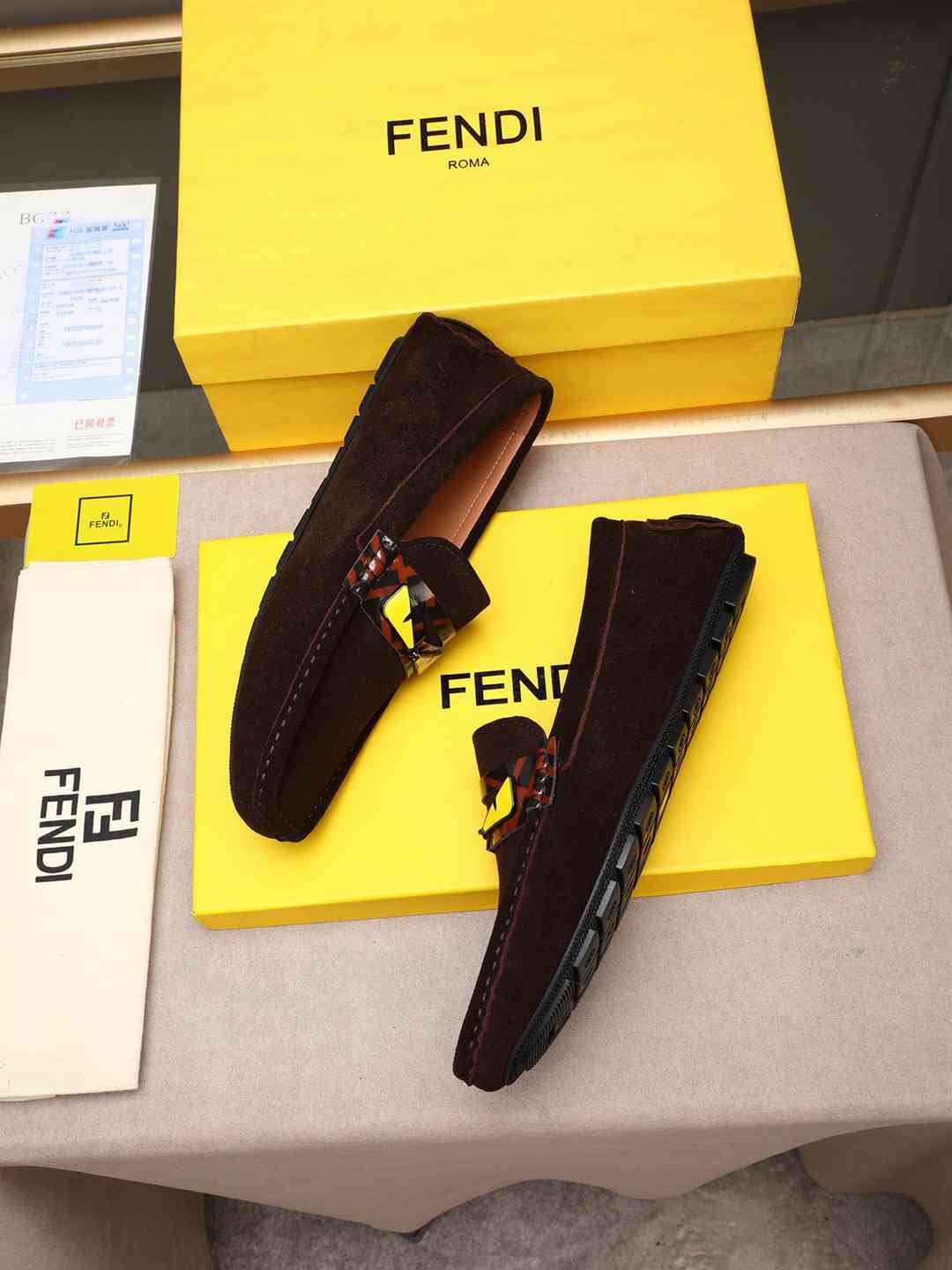 Fendi Men’s Leather Dress Shoes White Colorway 1 1308220-1