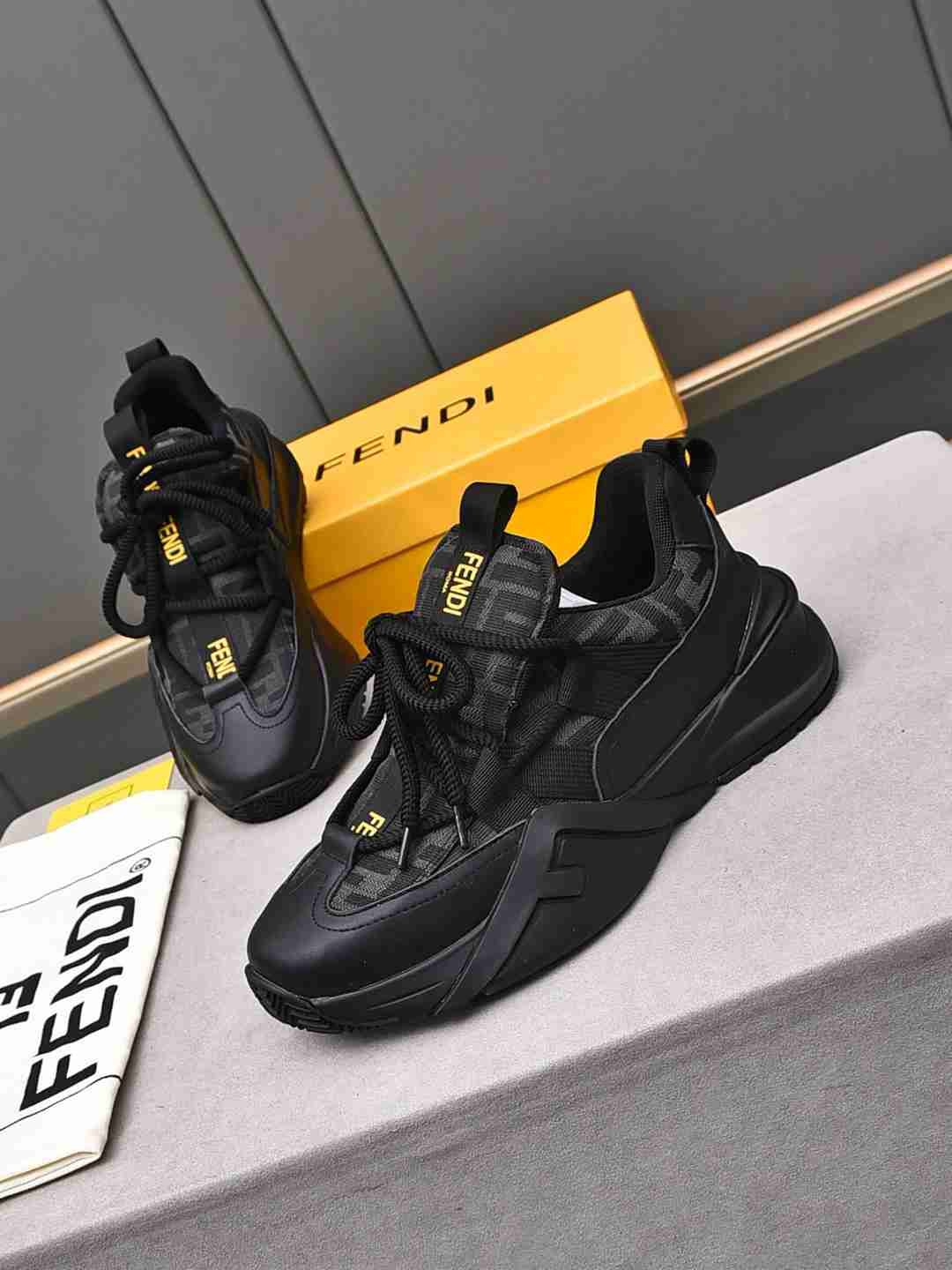 Fendi FD Fend Sneakers 1308270