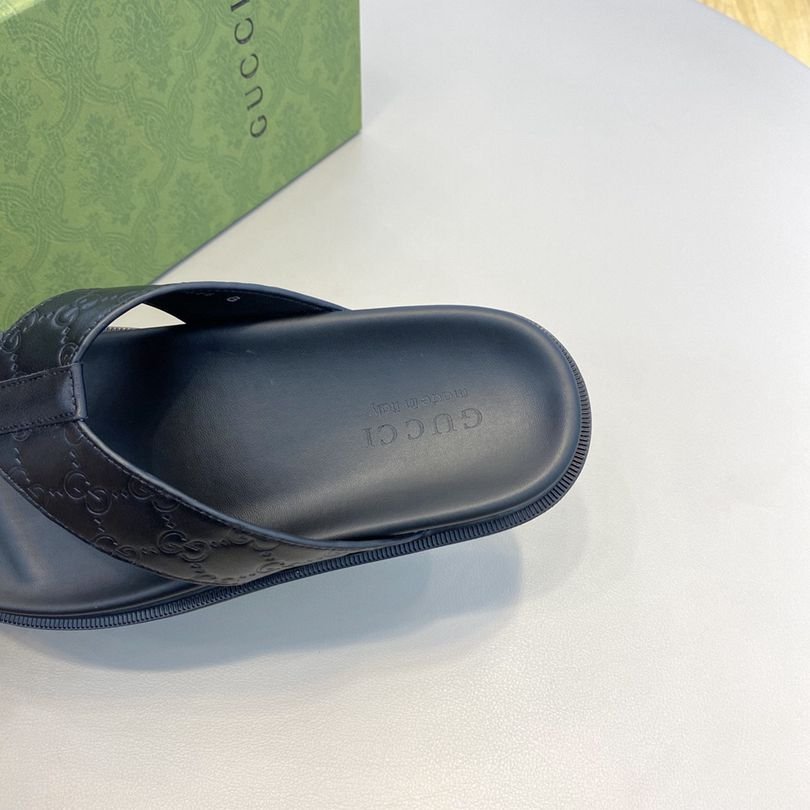 Gucci Men’s Canvas Slides Colorway 27 1628190-27