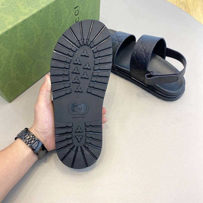 Gucci Men’s Canvas Slides Colorway 25 1628190-25