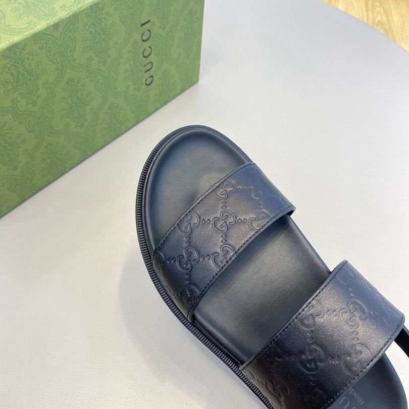 Gucci Men’s Canvas Slides Colorway 25 1628190-25