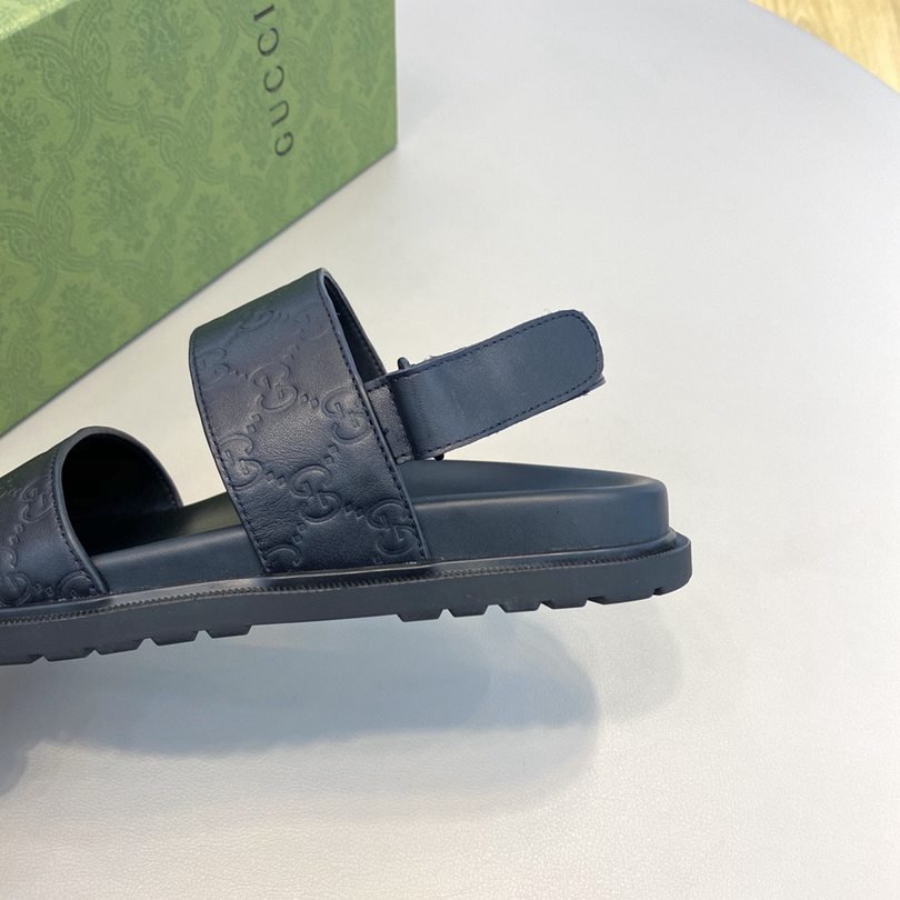 Gucci Men’s Canvas Slides Colorway 25 1628190-25
