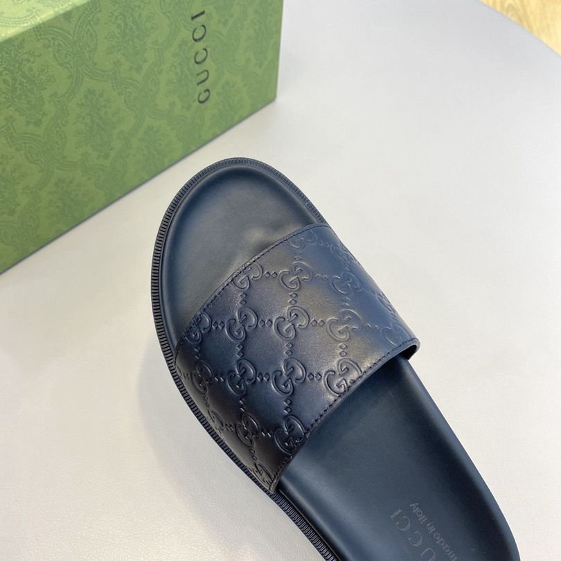 Gucci Men’s Canvas Slides Colorway 24 1628190-24