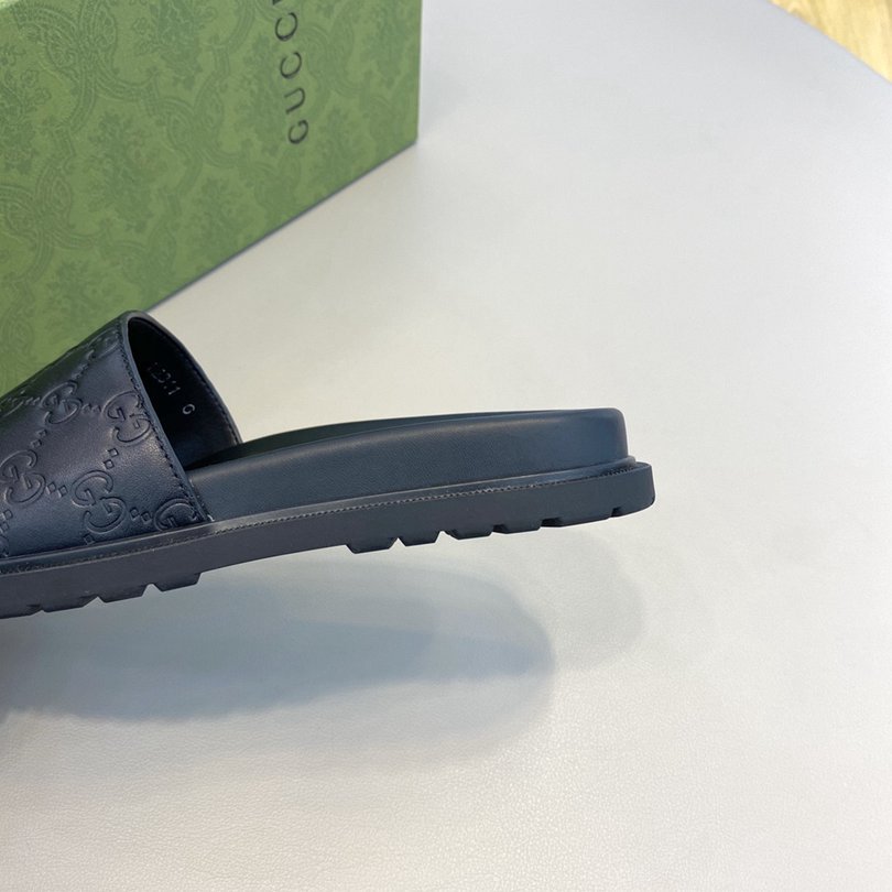 Gucci Men’s Canvas Slides Colorway 24 1628190-24