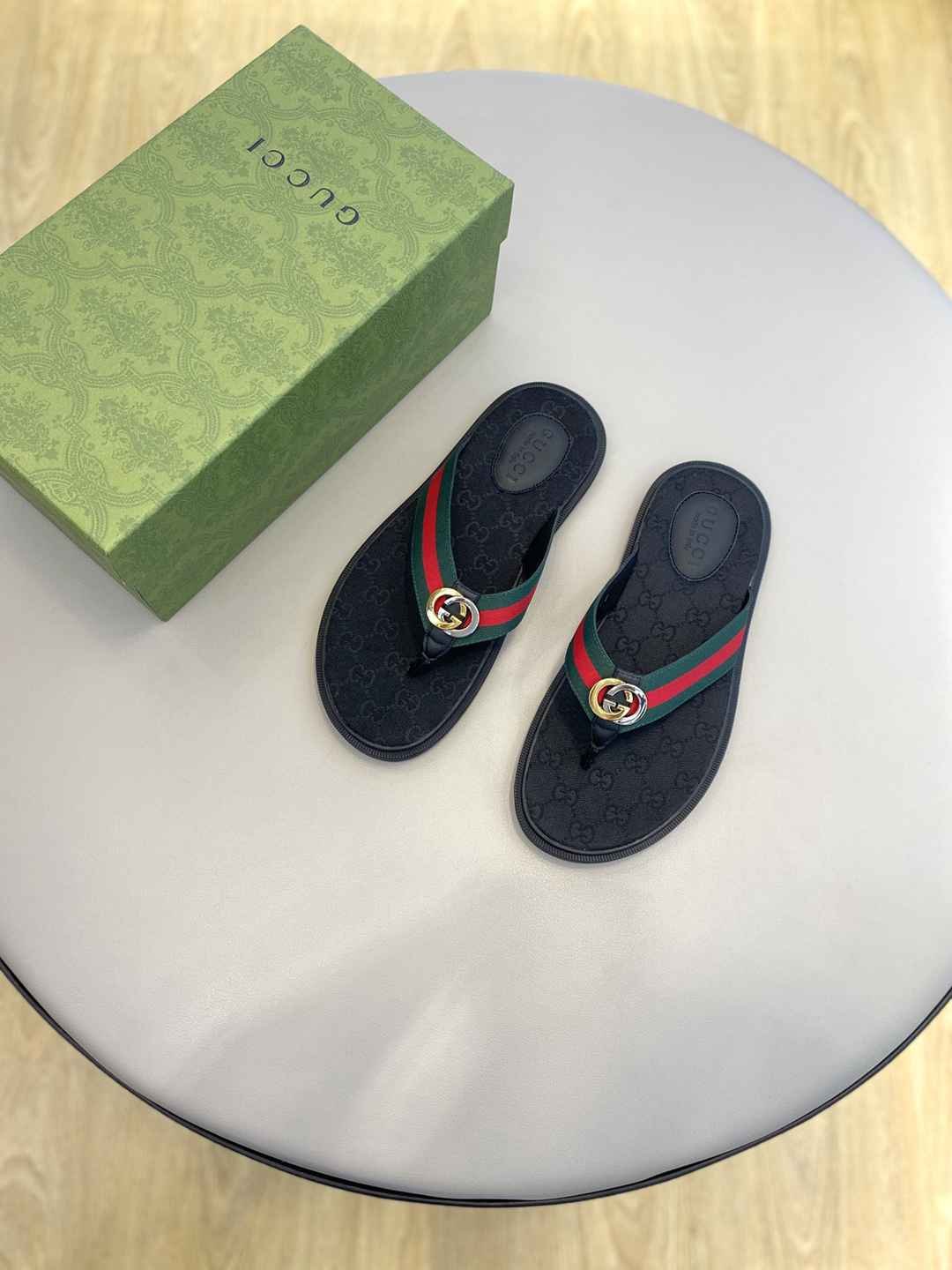 Gucci Men's Canvas Slides Colorway 16 1628190-16