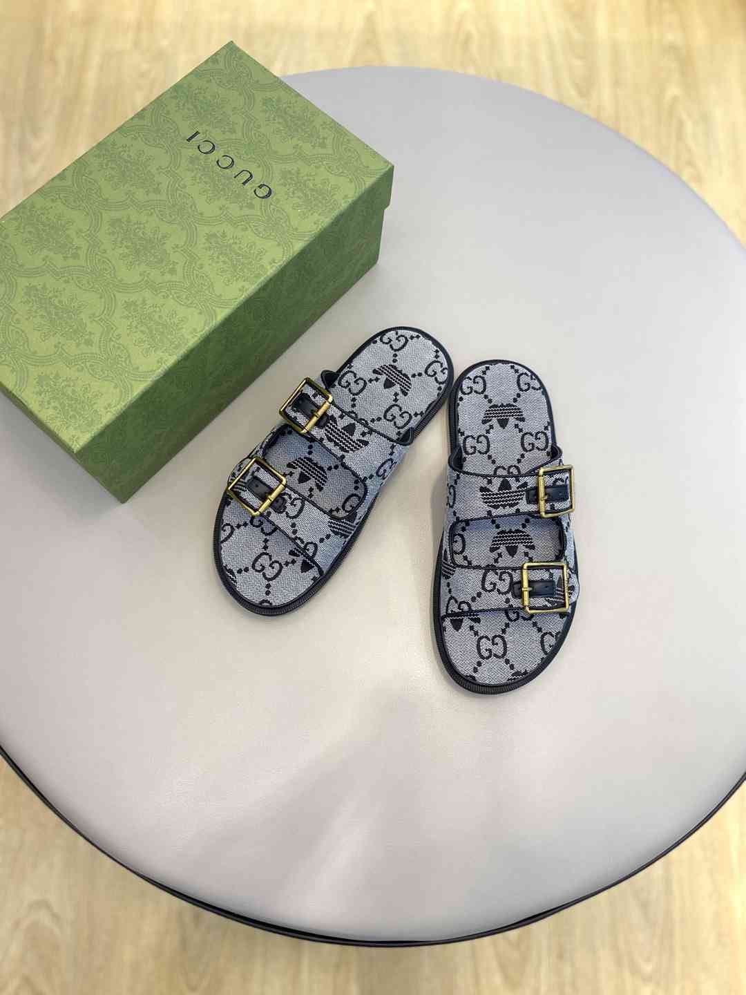 Gucci Men’s GUCC Slides Colorway 11 1628190-11
