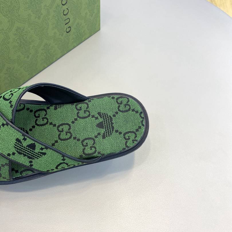 Men’s Sandals & Slides Men’s GUCC Slides Colorway 21 1628190-21