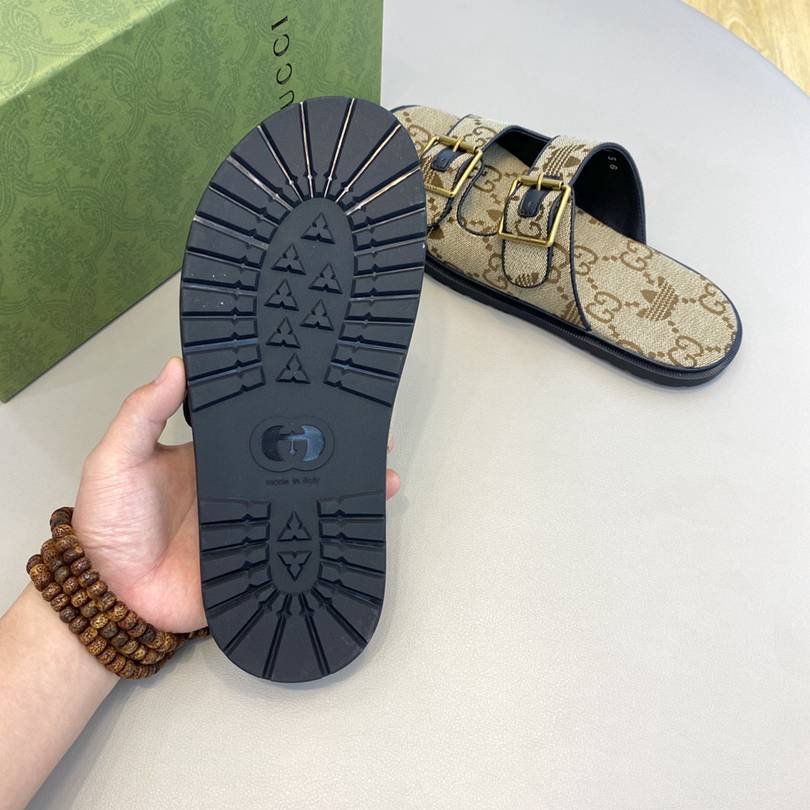 Men’s Sandals & Slides Men’s GUCC Slides Colorway 17 1628190-17