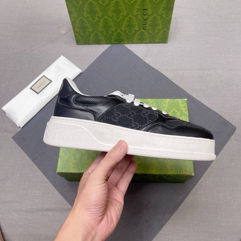 Gucci Men’s Genuine leather finish Court Sneakers 1628230