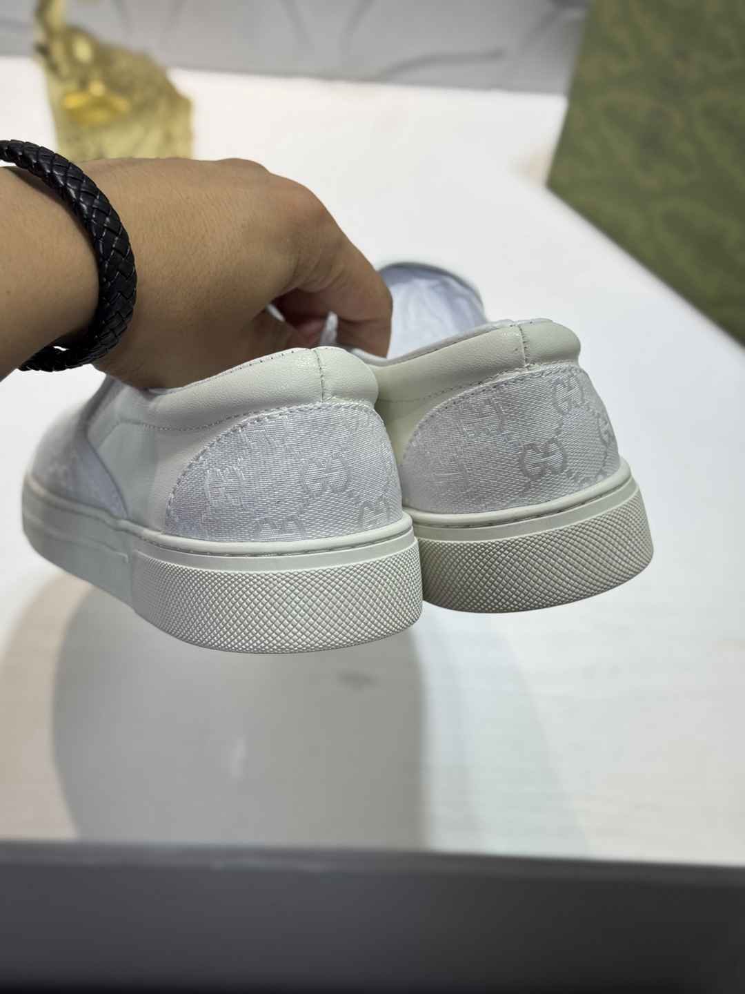 Gucci Men’s GUCC HX Sneakers Colorway 2 1720220-2