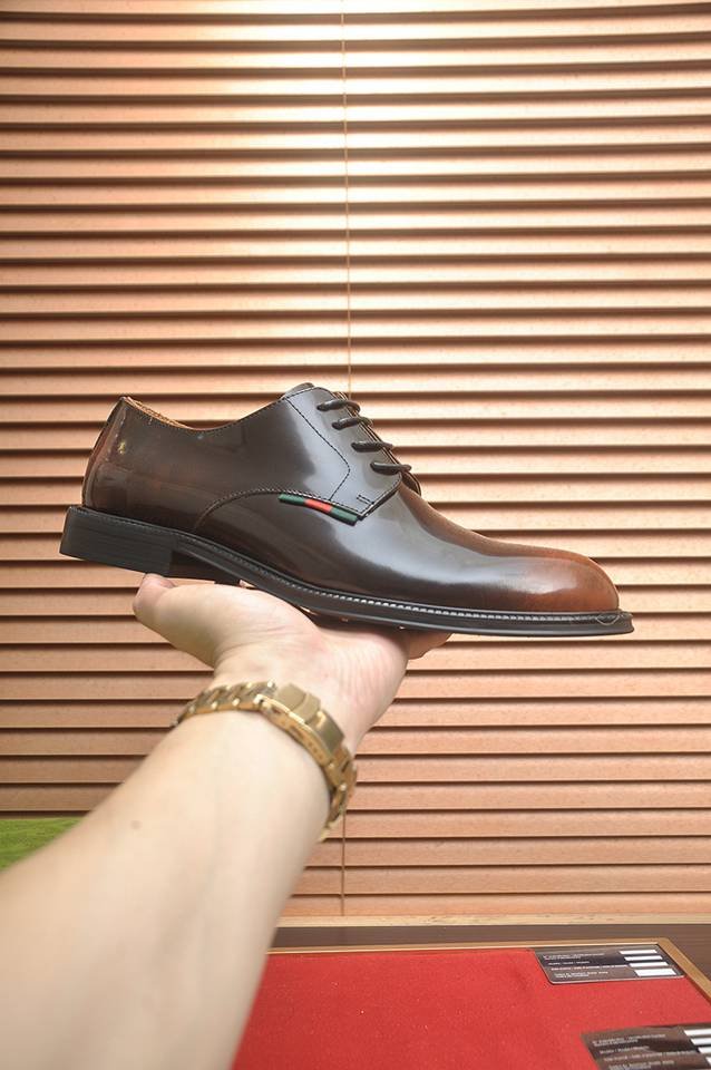 Gucci Men’s Leather Sneakers Colorway 3 1133270-3