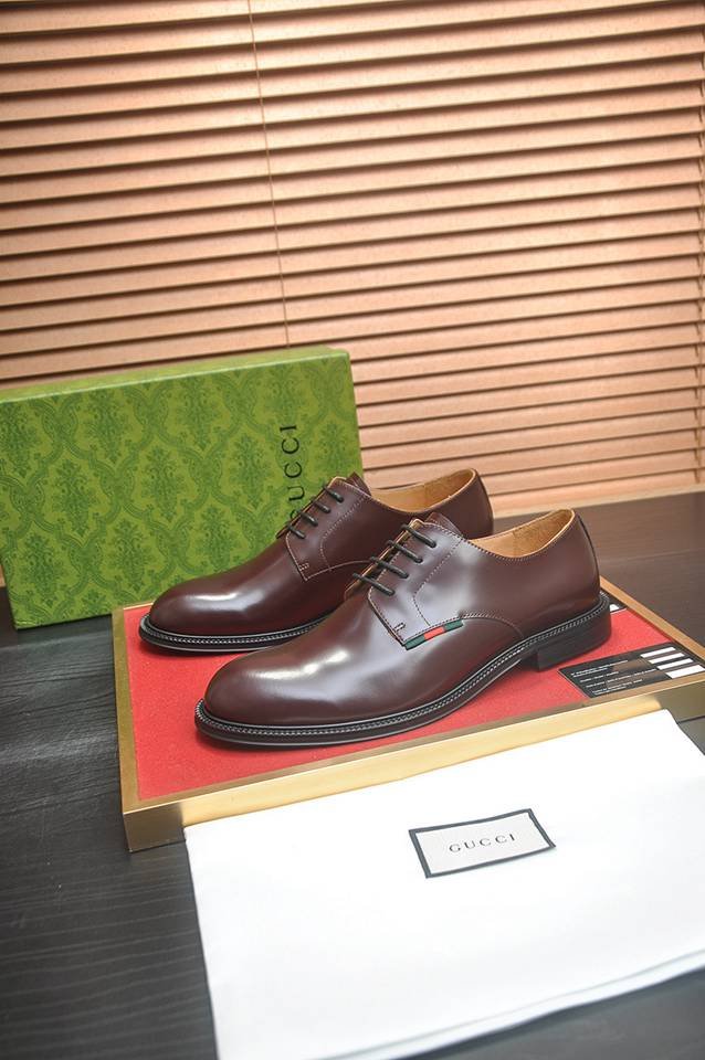Gucci Men’s Leather Sneakers Colorway 1 1133270-1